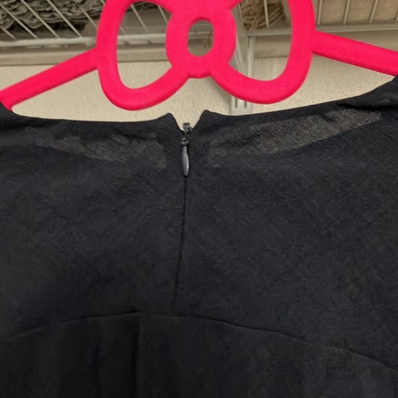 Navy short sleeve blouse - Picture 5 of 6